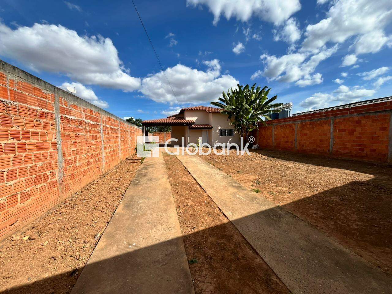 Casa 3 quartos para aluguel Distrito Industrial 102m² Montes Claros MG: