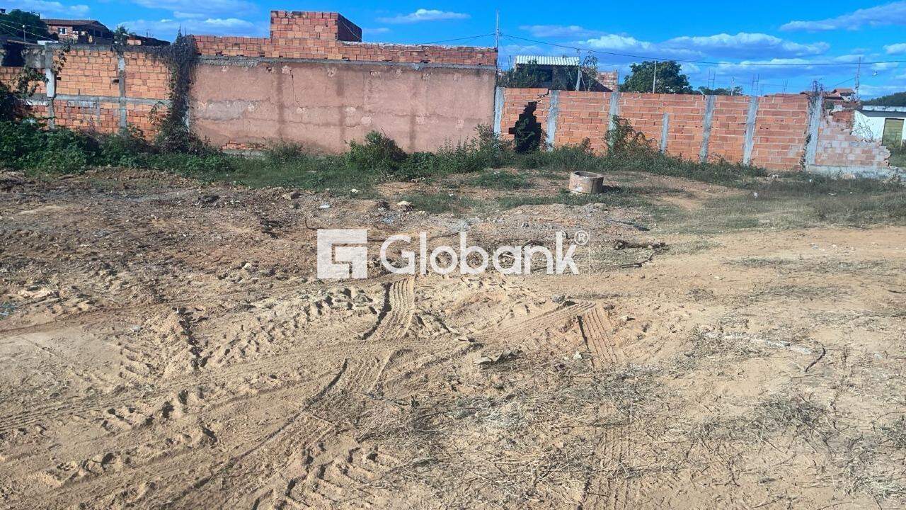 Terreno à venda Carmelo 200m² Montes Claros MG: 