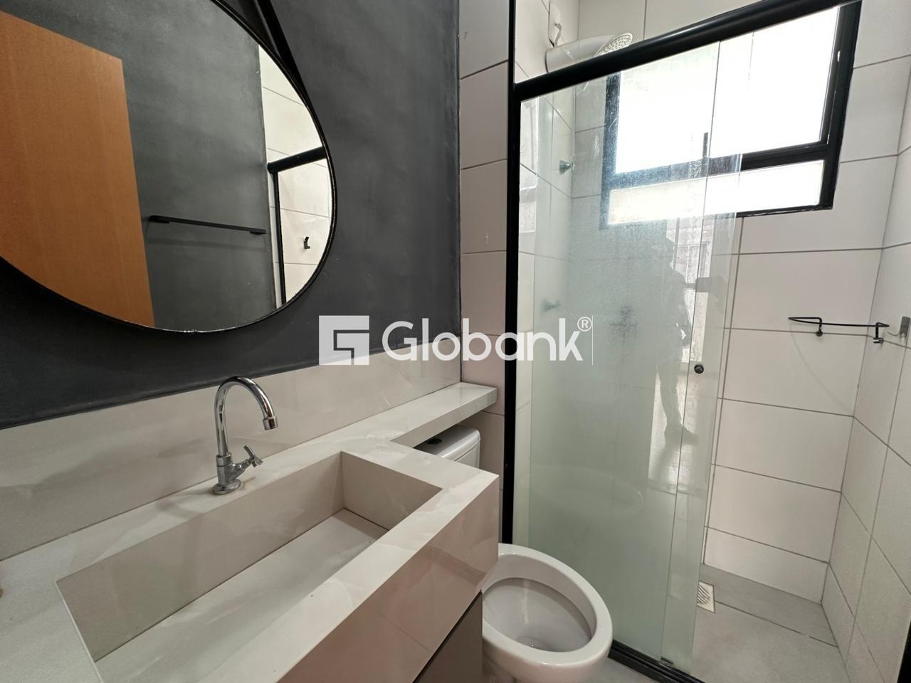 Apartamento 2 quartos para aluguel São Judas Tadeu 42m² Montes Claros MG: Banheiro social