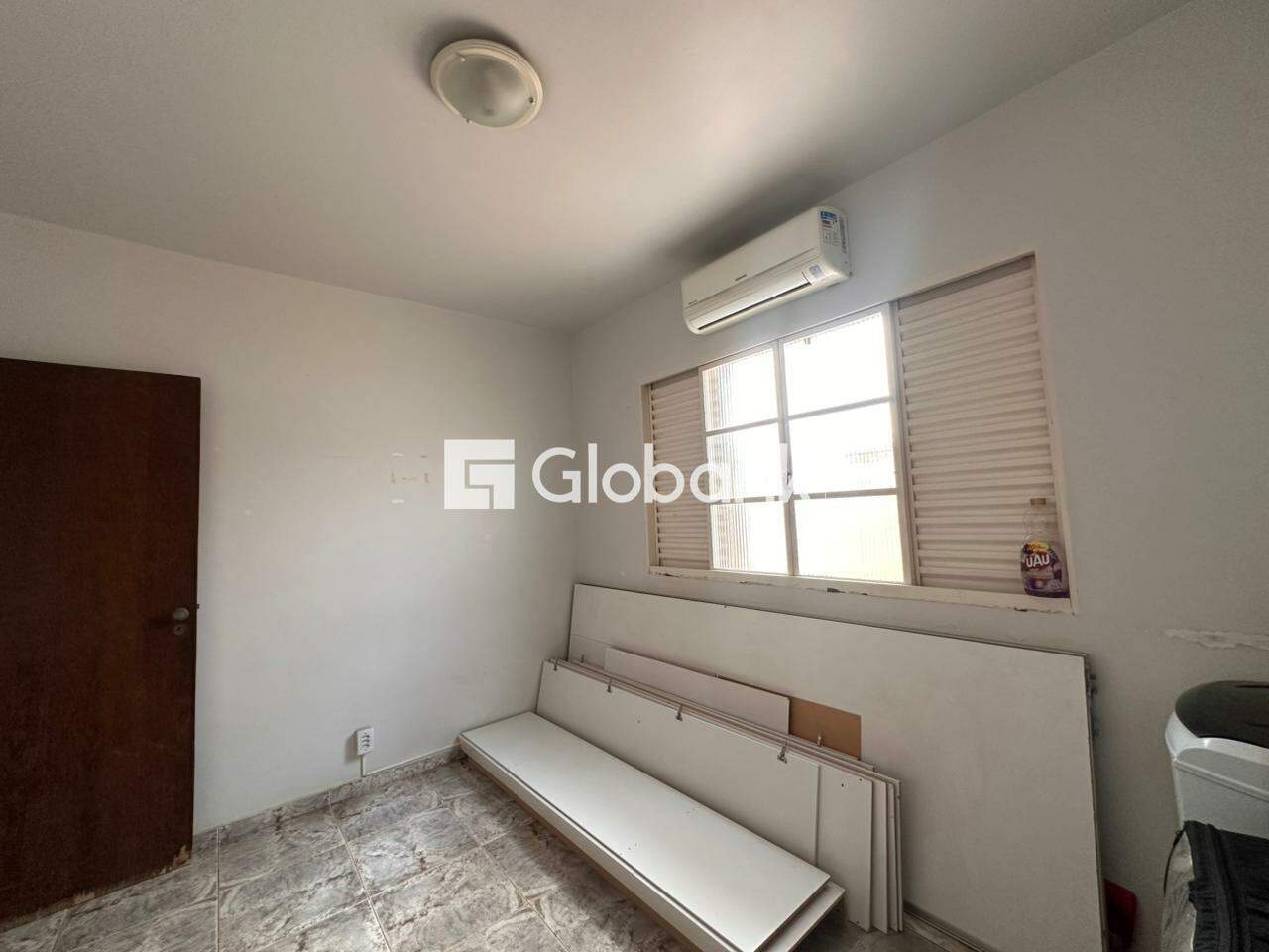 Casa 5 quartos à venda Cândida Câmara 200m² Montes Claros MG: 