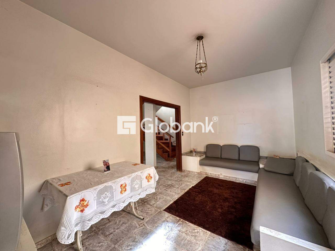 Casa 5 quartos à venda Cândida Câmara 200m² Montes Claros MG: 