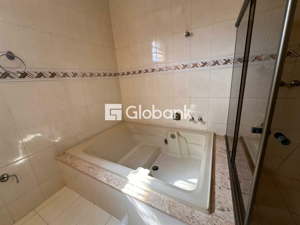 Casa 5 quartos à venda Cândida Câmara 200m² Montes Claros MG: 