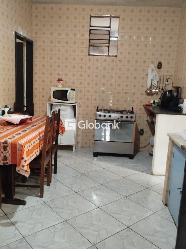 Casa 3 quartos à venda Jardim Palmeiras 150m² Montes Claros MG: 