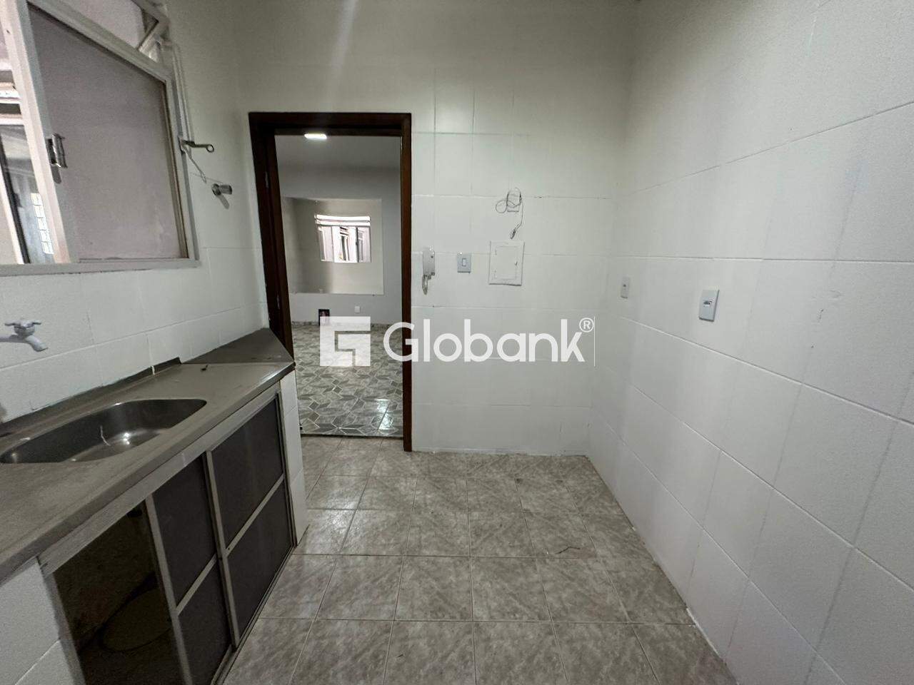 Apartamento 2 quartos para aluguel João Gordo 90m² Montes Claros MG: Cozinha