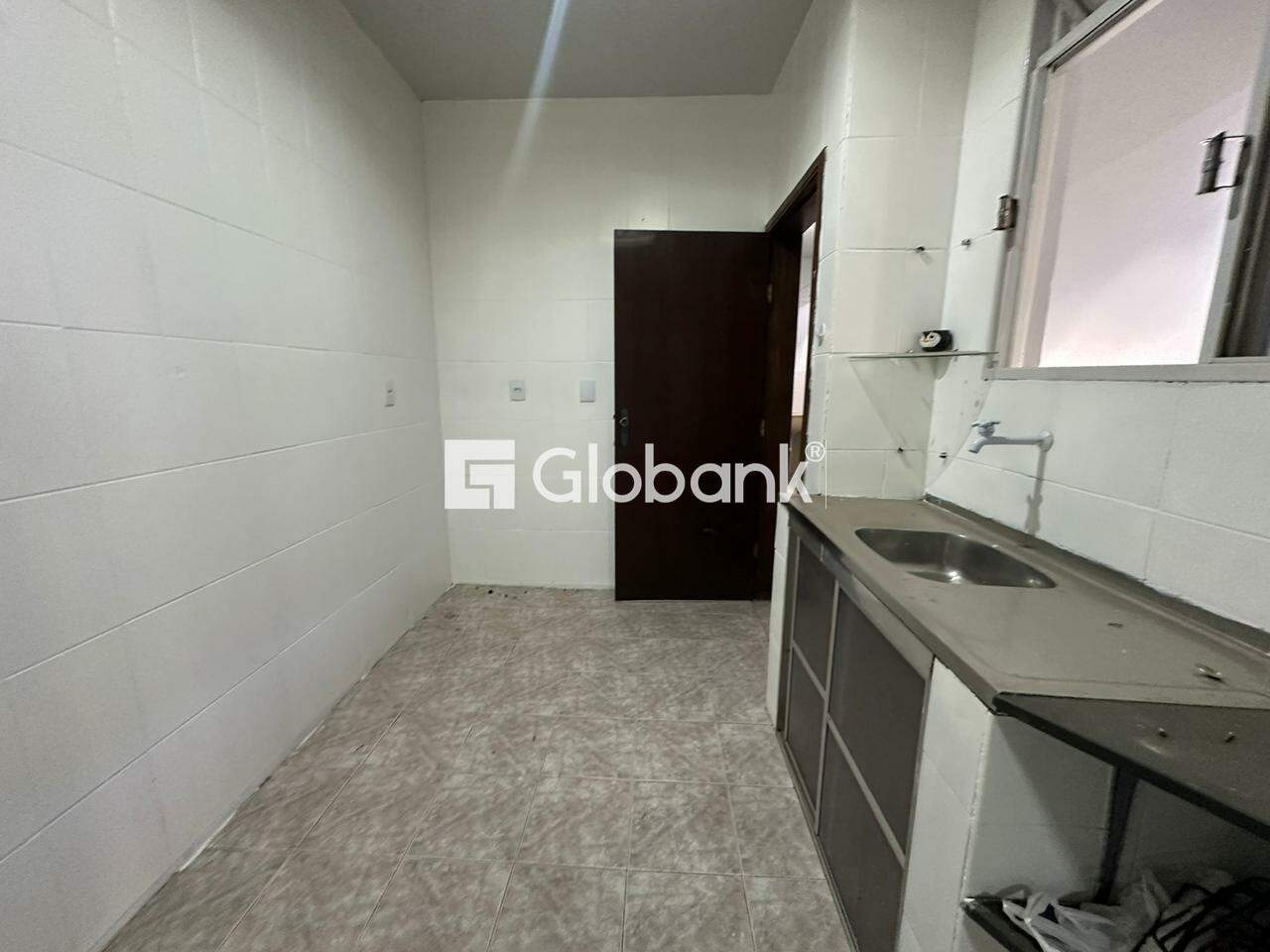 Apartamento 2 quartos para aluguel João Gordo 90m² Montes Claros MG: Cozinha