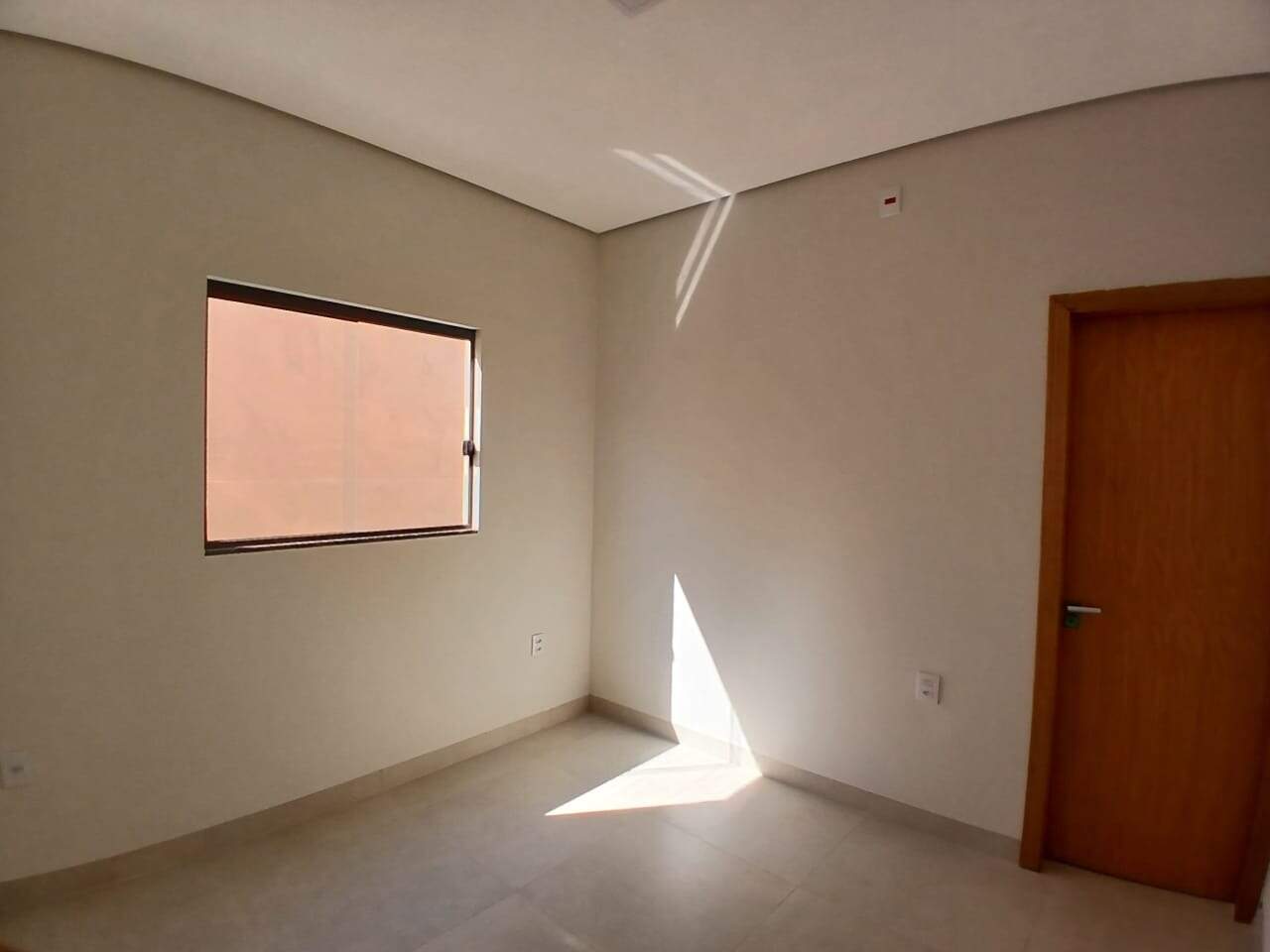 Casa 3 quartos à venda Maracanã 60m² Montes Claros MG: 