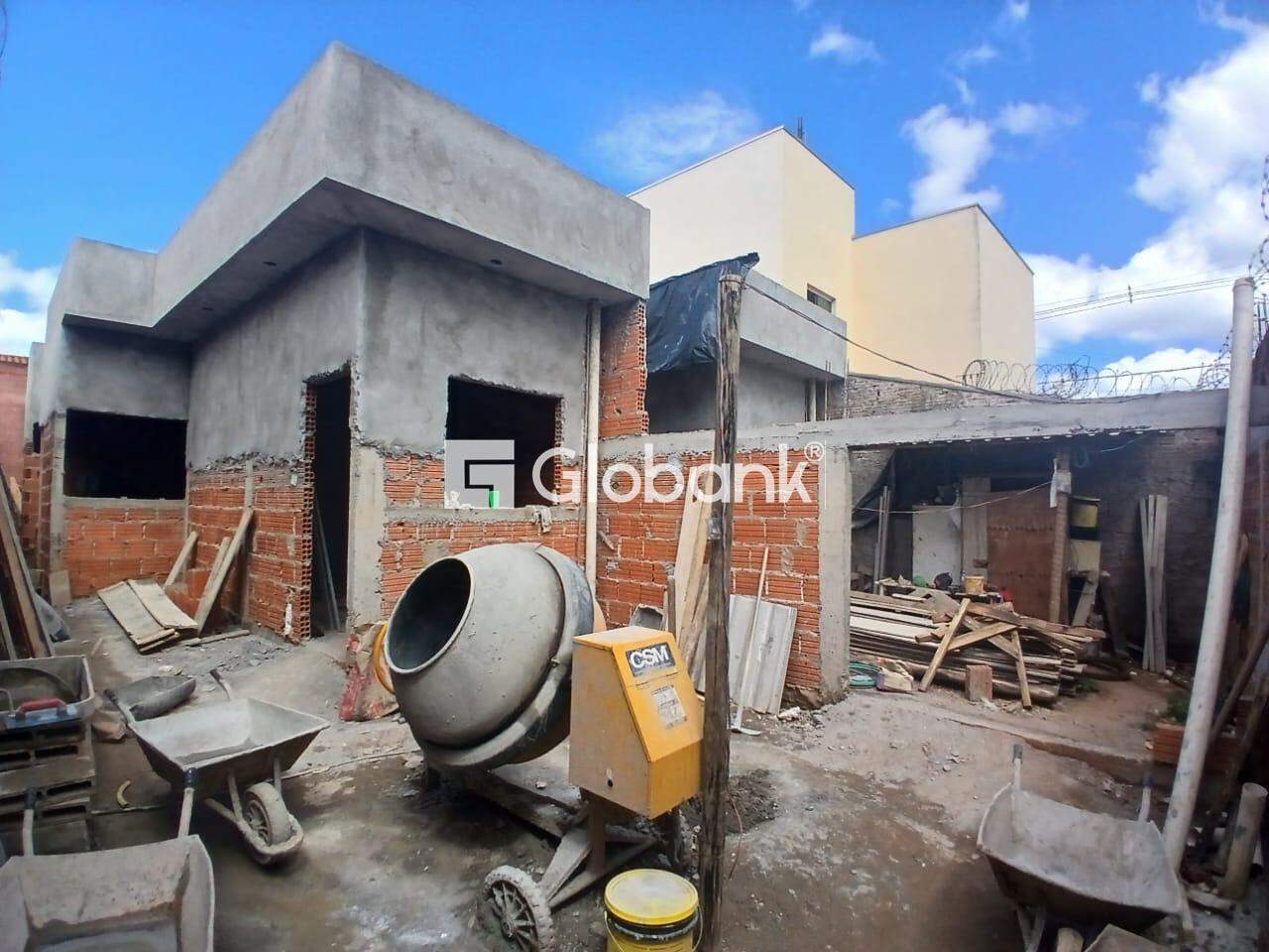 Casa 3 quartos à venda Maracanã 60m² Montes Claros MG: 