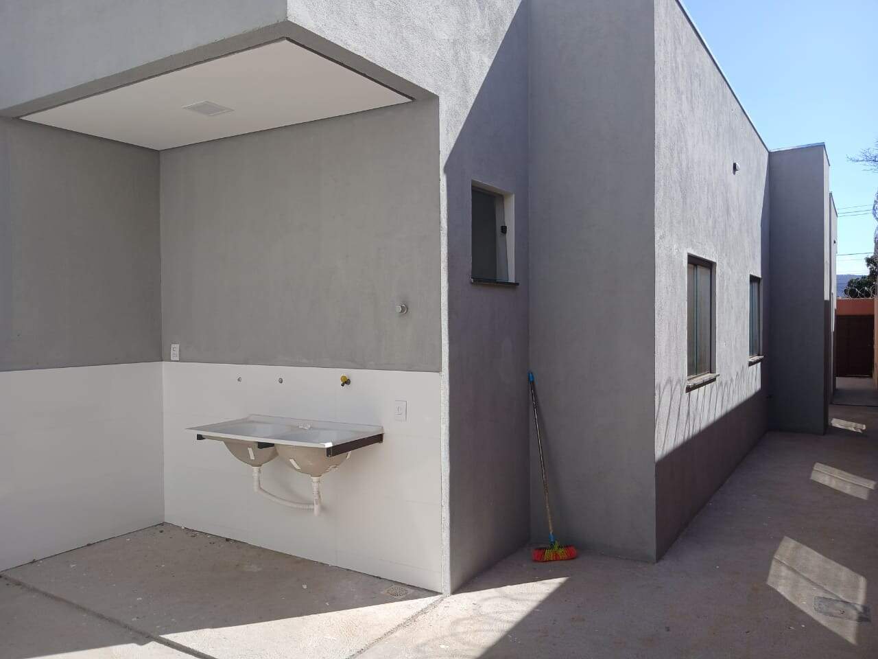 Casa 3 quartos à venda Maracanã 60m² Montes Claros MG: 