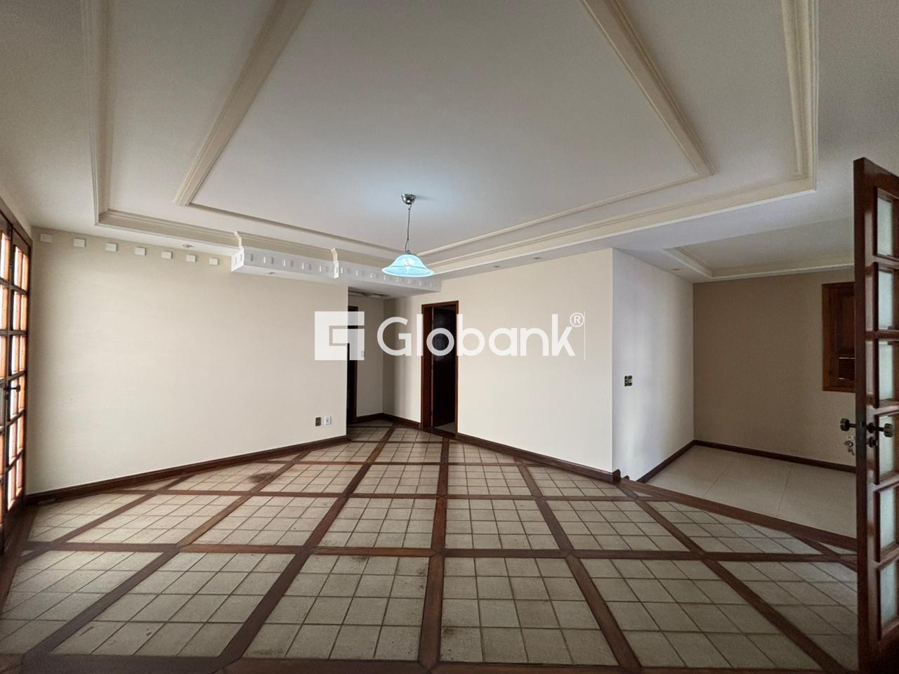 Casa 5 quartos à venda São José 347m² Montes Claros MG: Sala