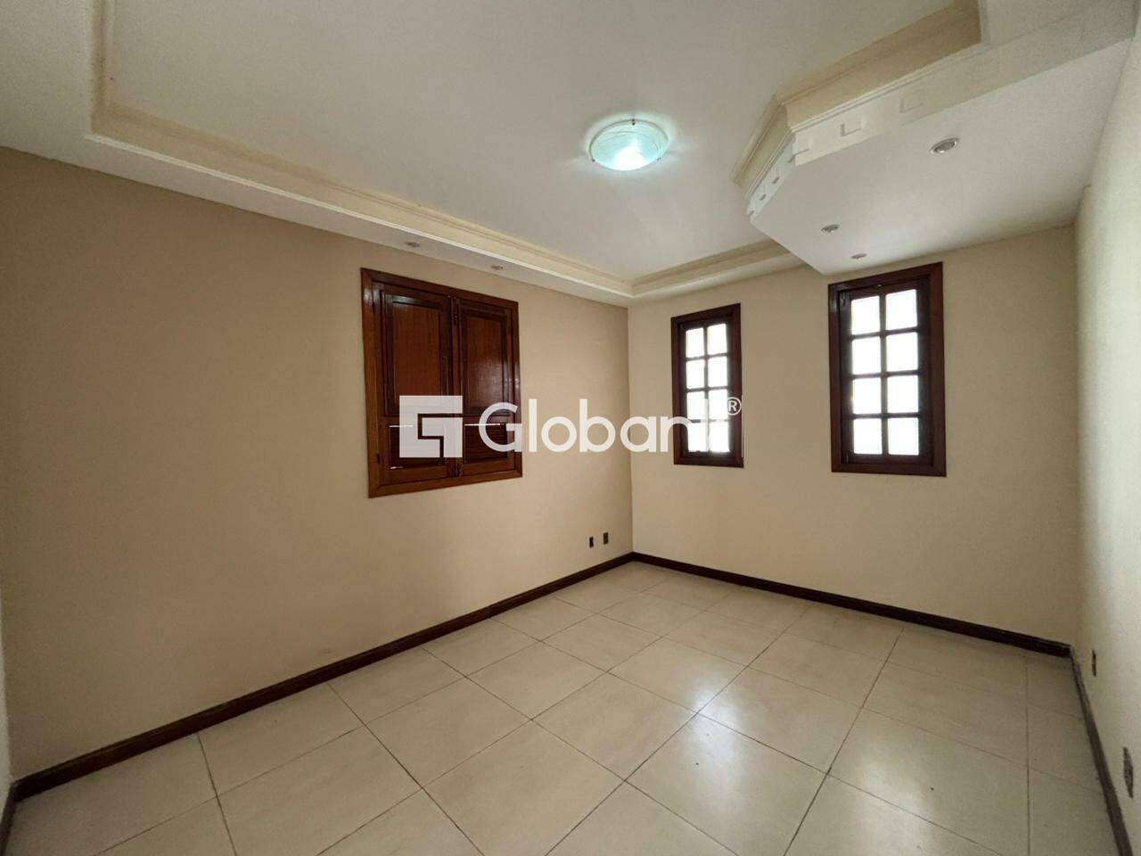 Casa 5 quartos à venda São José 347m² Montes Claros MG: Sala