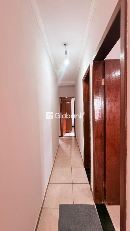 Casa 7 quartos à venda São Judas Tadeu 220m² Montes Claros MG: 