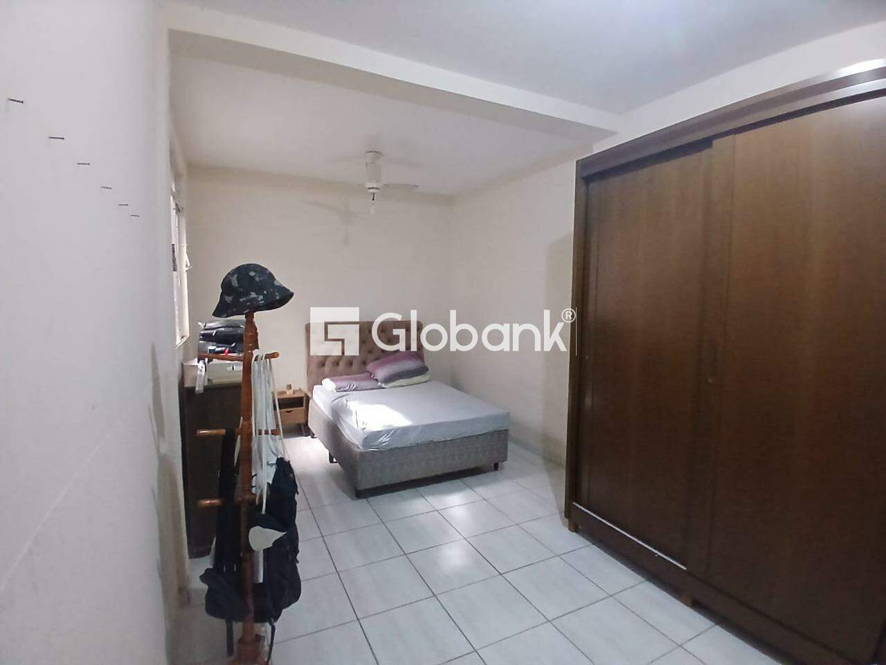 Casa 4 quartos à venda São José 240m² Montes Claros MG: 