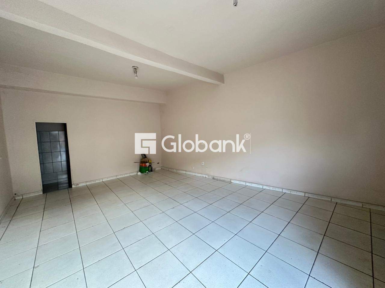 Ponto comercial para aluguel Morrinhos 25m² Montes Claros MG: 