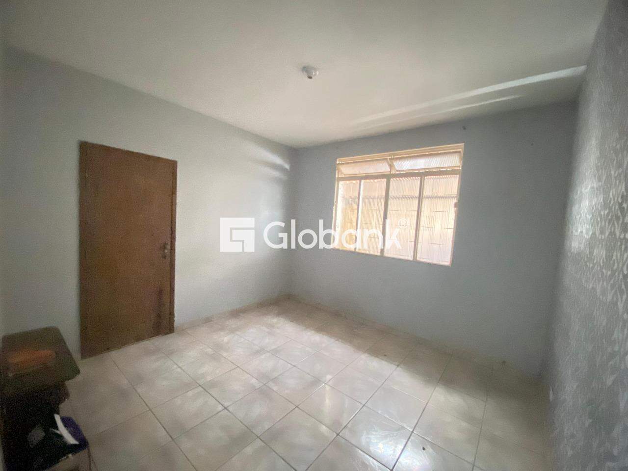 Casa 6 quartos à venda São Mateus 345m² Montes Claros MG: 