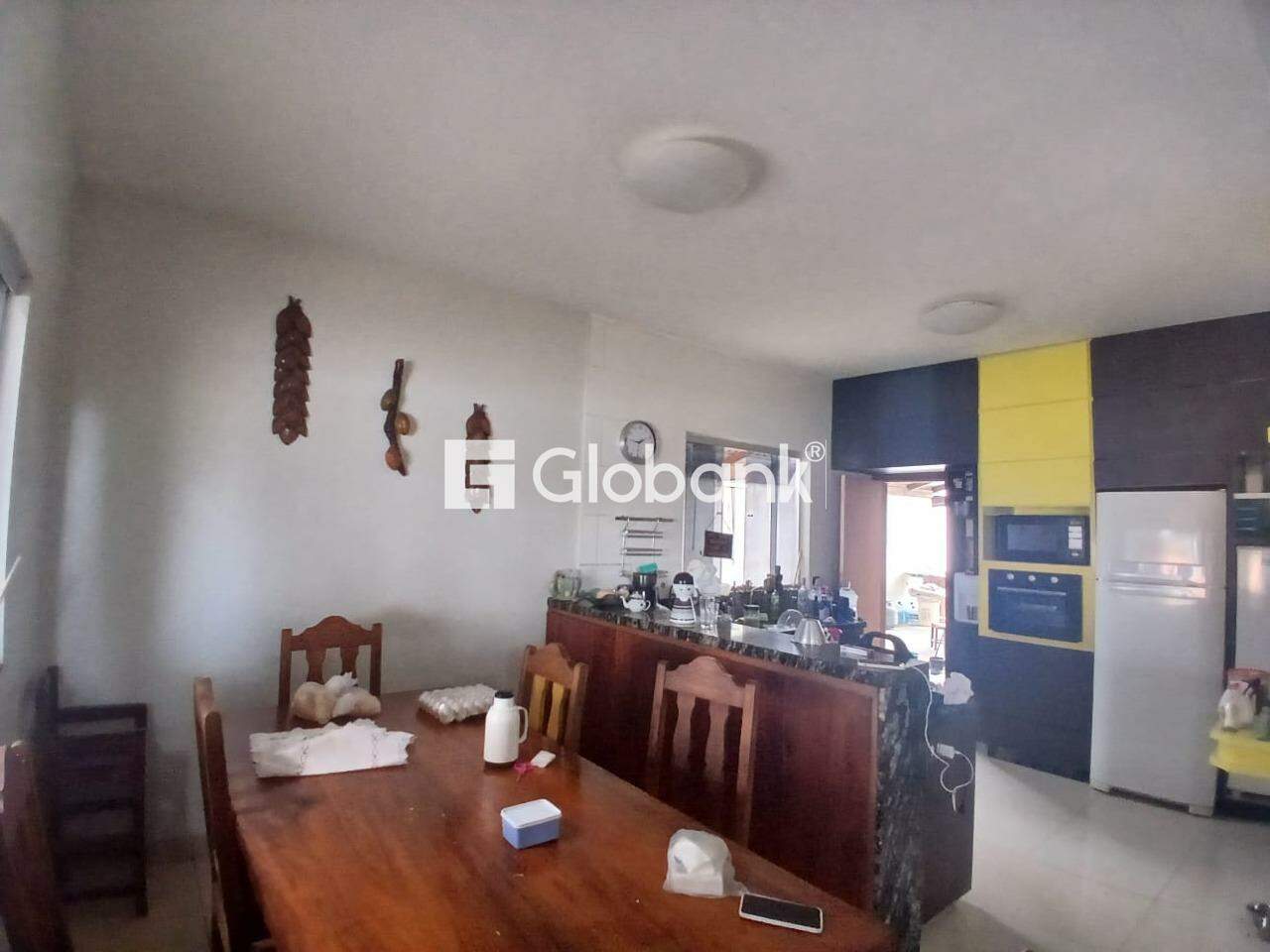 Casa 3 quartos à venda Canelas 100m² Montes Claros MG: 