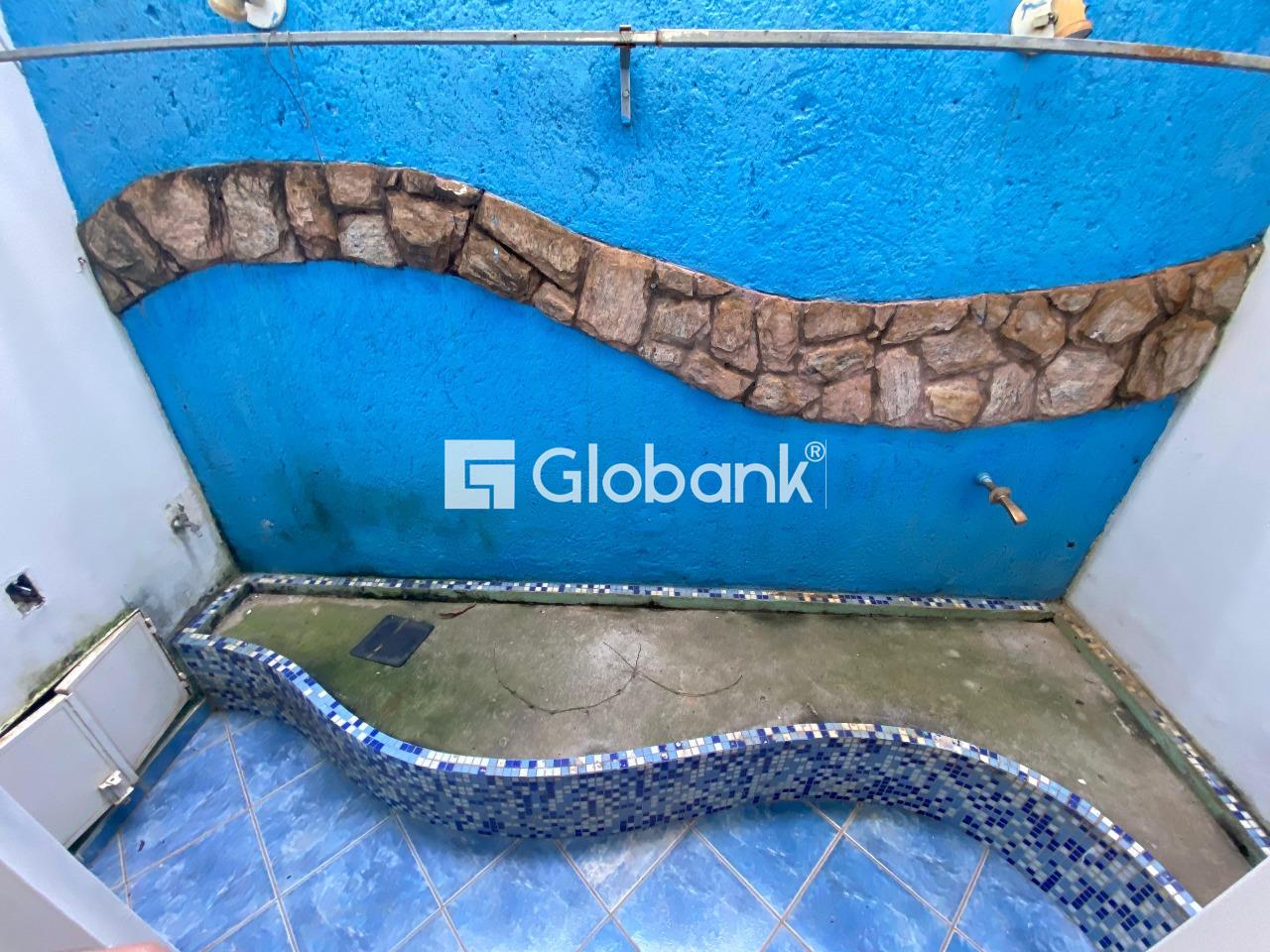 Casa 4 quartos à venda Planalto 450m² Montes Claros MG: 