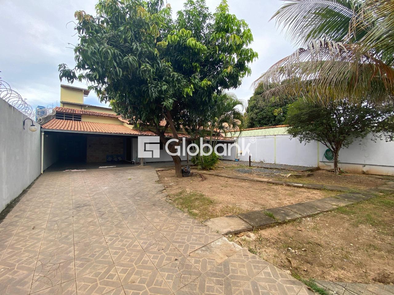 Casa 4 quartos para aluguel Planalto 450m² Montes Claros MG: 