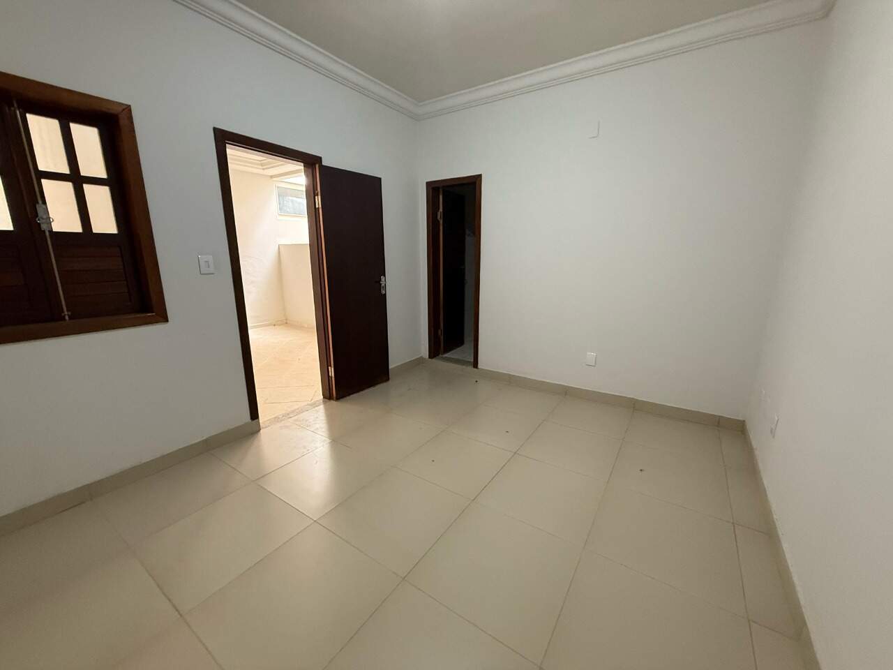 Casa 4 quartos à venda Vila Guilhermina 410m² Montes Claros MG: Quarto 4