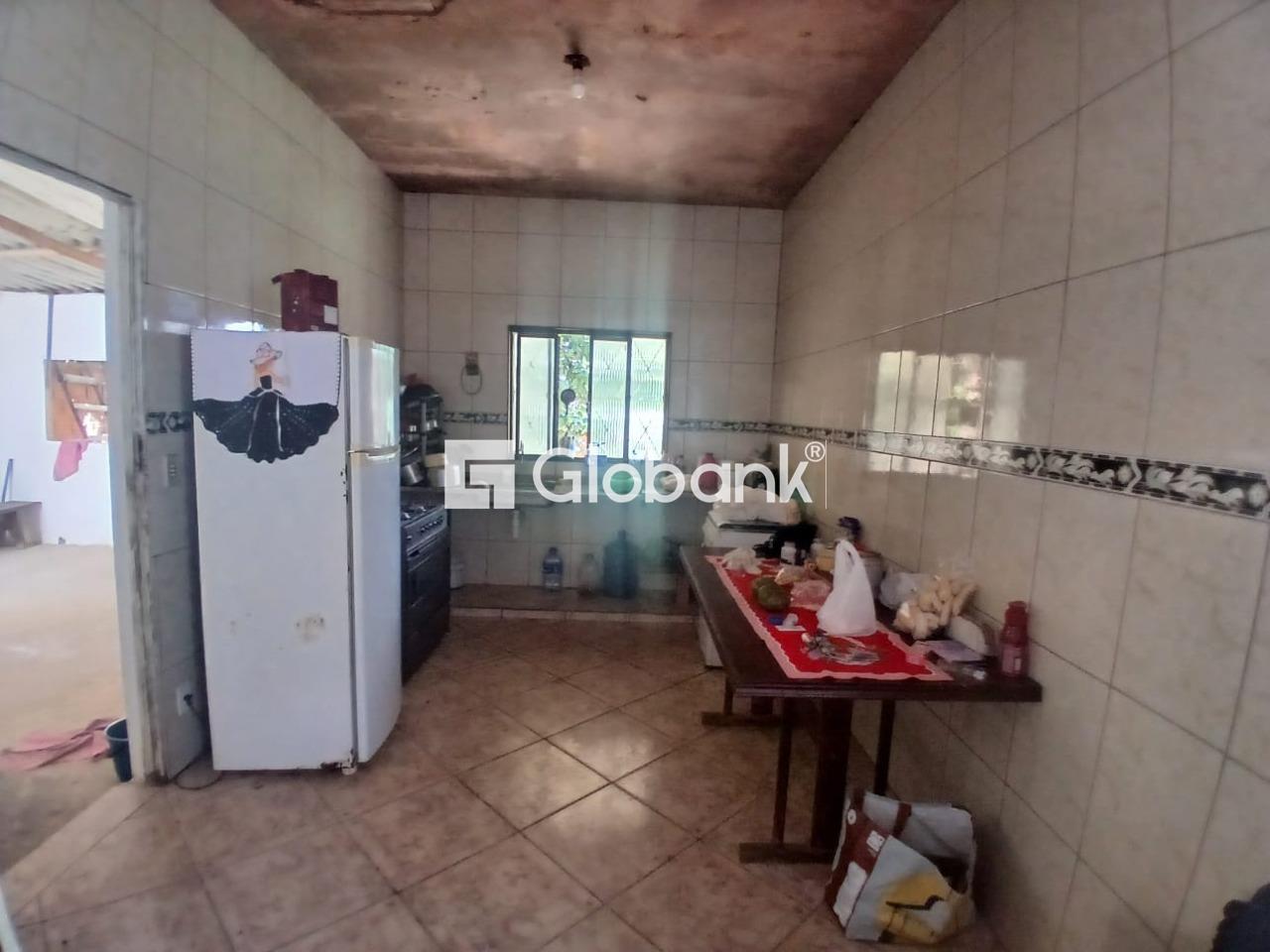 Casa 3 quartos à venda Maracanã 110m² Montes Claros MG: 