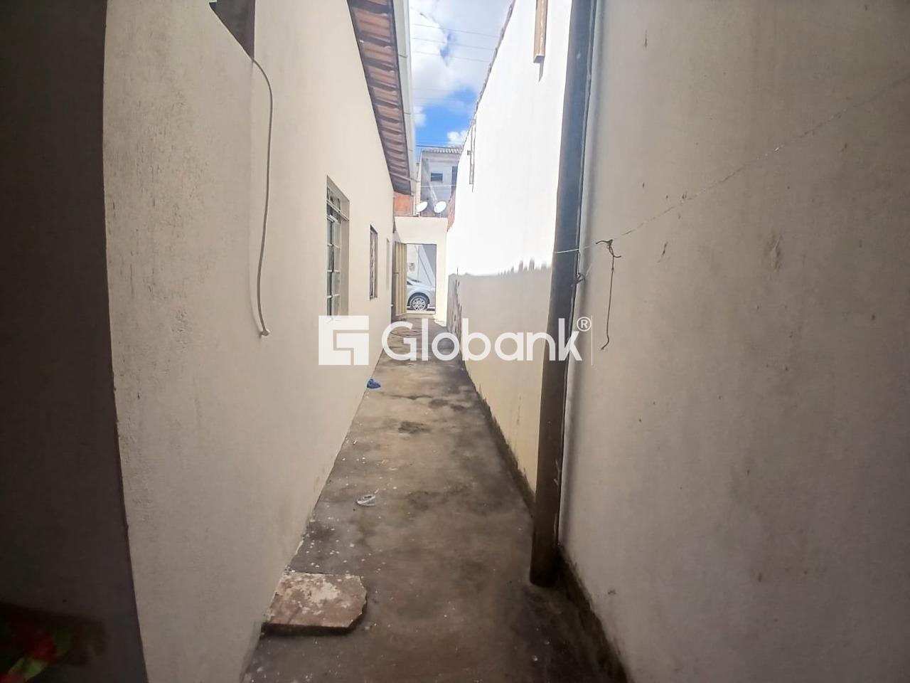 Casa 3 quartos à venda Maracanã 110m² Montes Claros MG: 