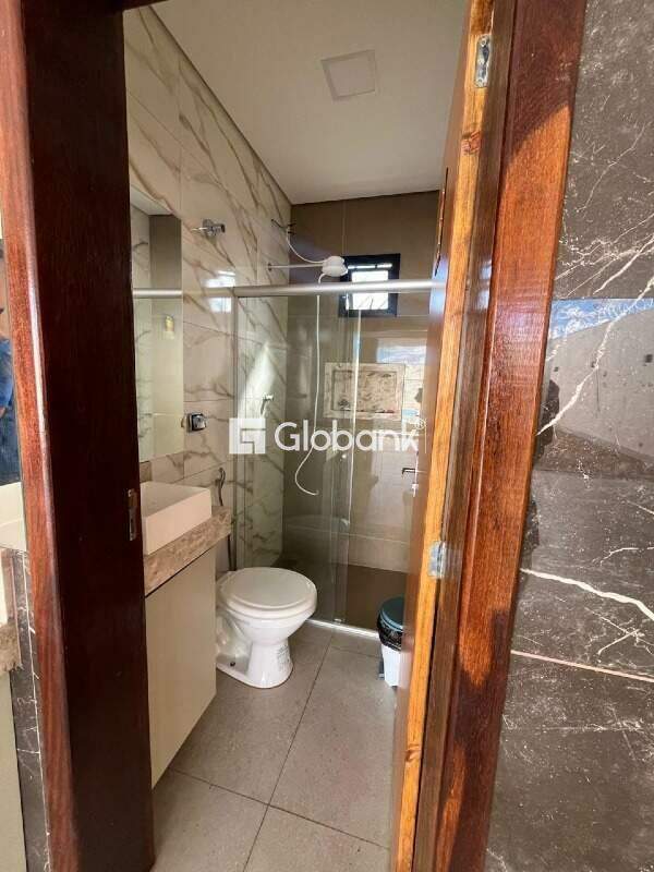 Chácara 1 quarto à venda Loteamento dos Cristais 50m² Montes Claros MG: 