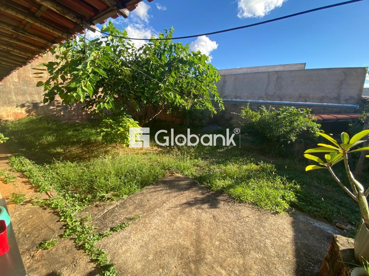 Casa 3 quartos à venda Planalto 300m² Montes Claros MG: 