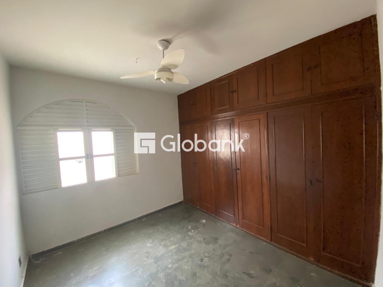 Casa 4 quartos para aluguel Melo 253m² Montes Claros MG: 