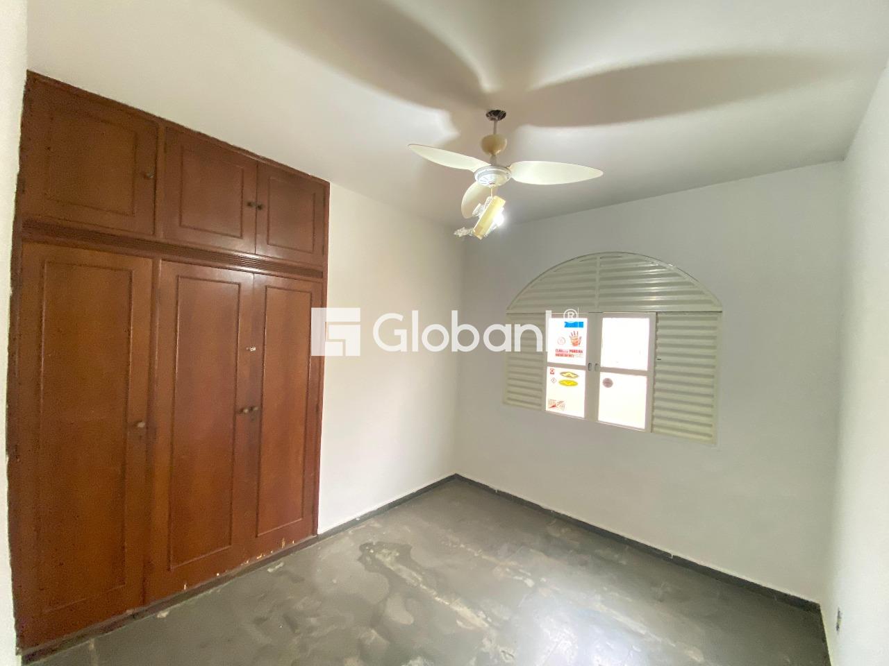 Casa 4 quartos para aluguel Melo 253m² Montes Claros MG: 