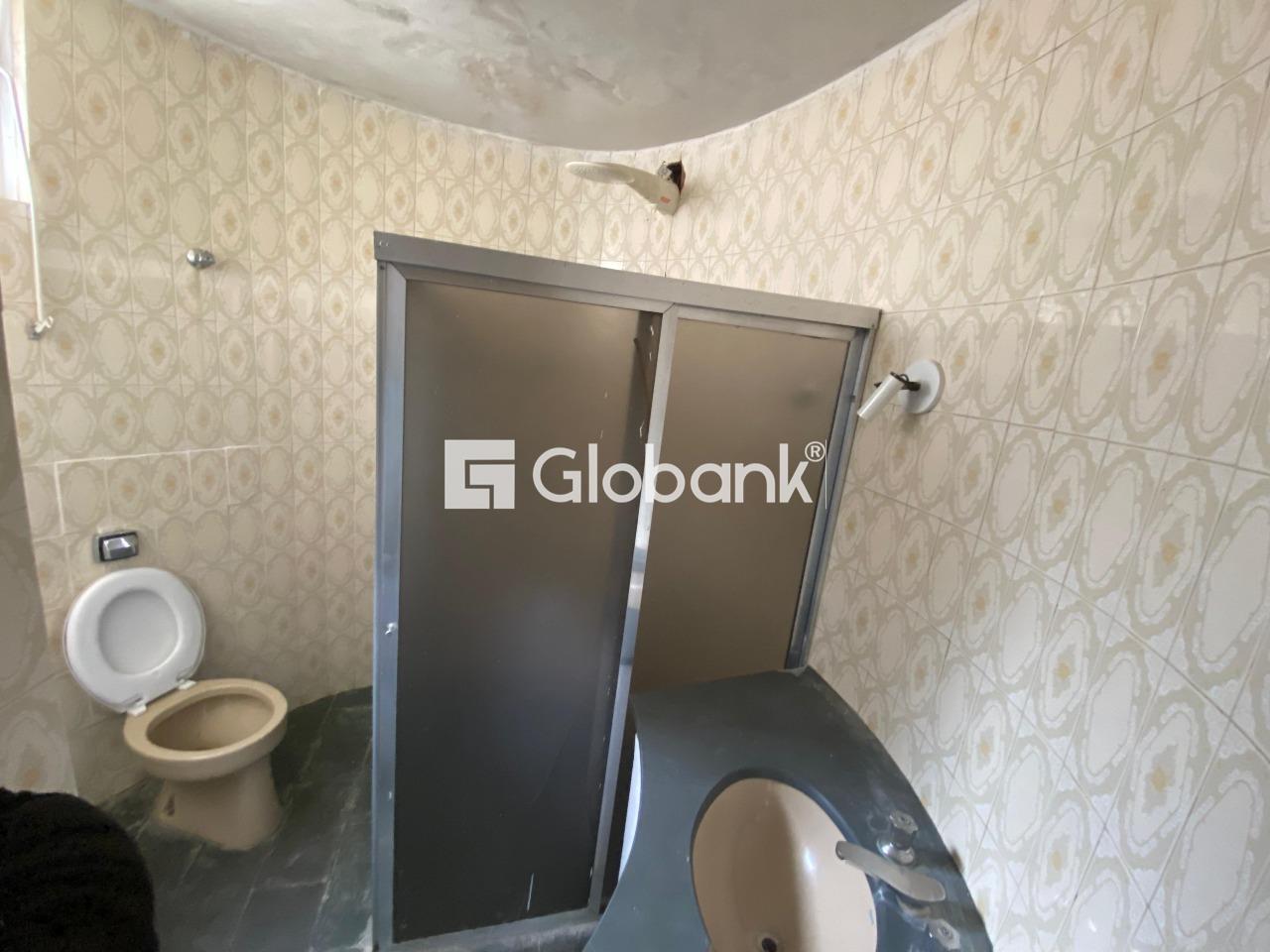 Casa 4 quartos para aluguel Melo 253m² Montes Claros MG: 