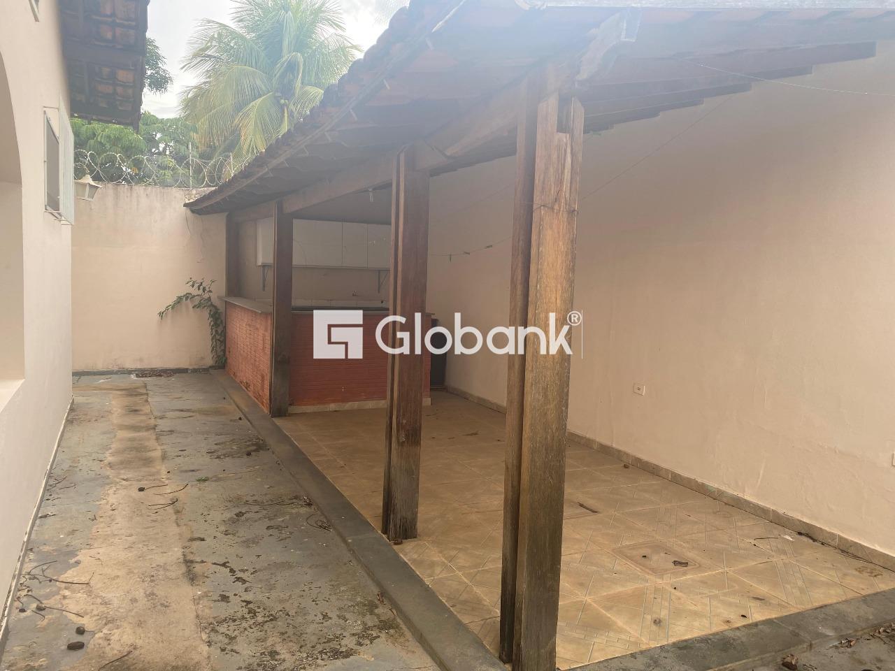 Casa 4 quartos para aluguel Melo 253m² Montes Claros MG: 