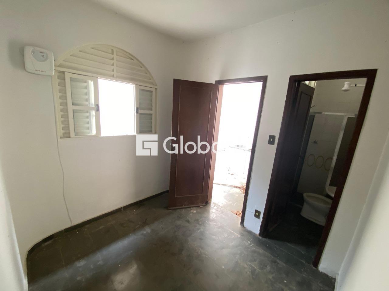 Casa 4 quartos para aluguel Melo 253m² Montes Claros MG: 