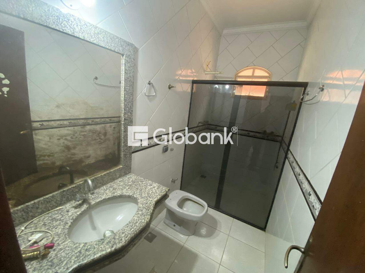 Casa 5 quartos à venda Planalto 450m² Montes Claros MG: 