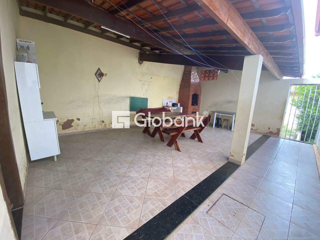 Casa 5 quartos à venda Planalto 450m² Montes Claros MG: 