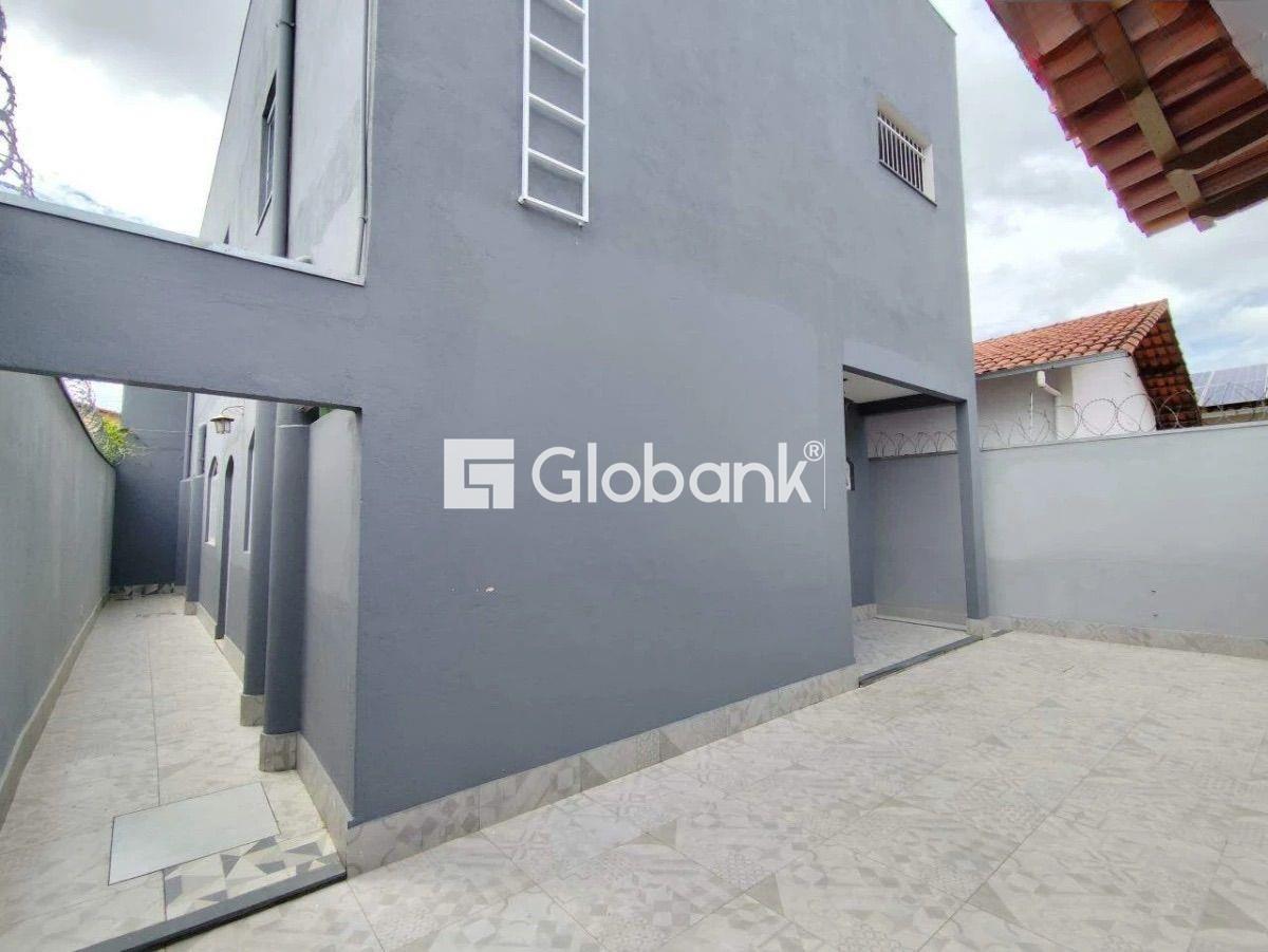 Casa 3 quartos para aluguel Morada do Sol 120m² Montes Claros MG: 