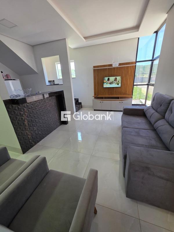 Cobertura 3 quartos para aluguel Ibituruna 140m² Montes Claros MG: 