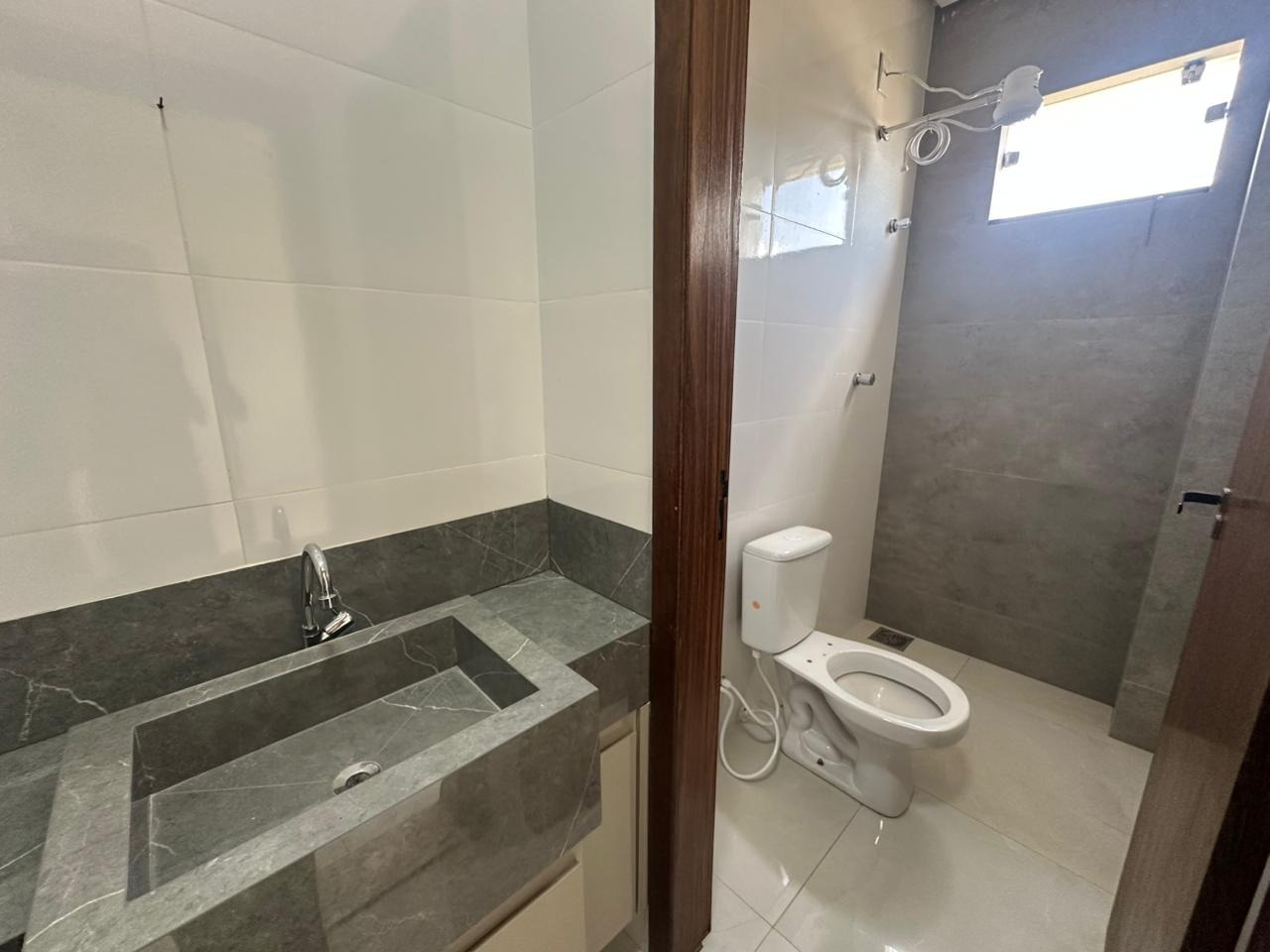 Cobertura 3 quartos para aluguel Ibituruna 140m² Montes Claros MG: Suite