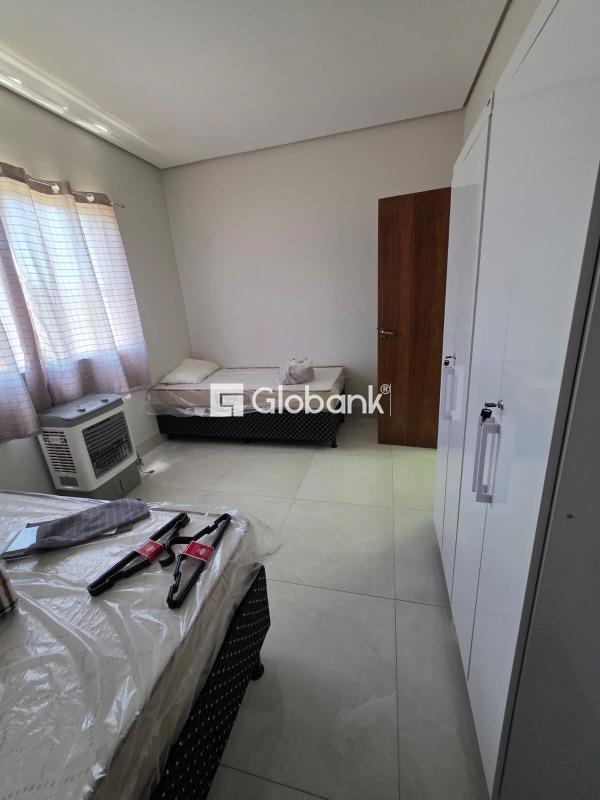 Cobertura 3 quartos para aluguel Ibituruna 140m² Montes Claros MG: 
