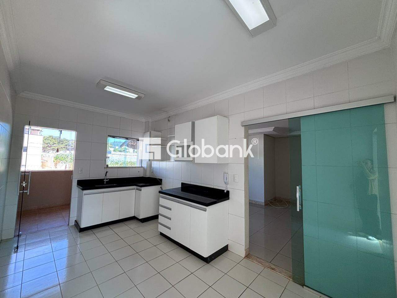 Casa 3 quartos para aluguel Ibituruna 123m² Montes Claros MG: Cozinha