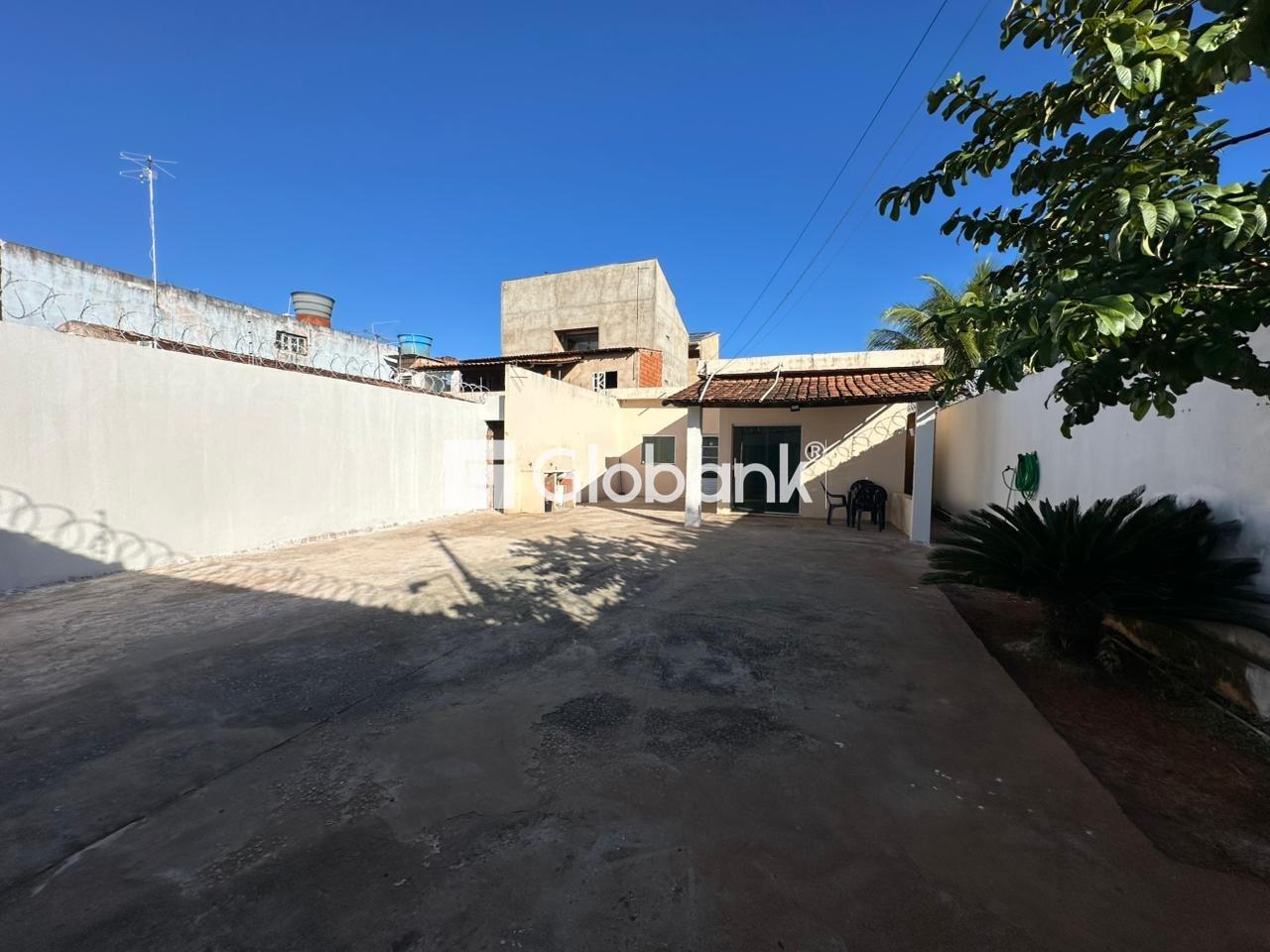 Casa 3 quartos para aluguel Alto São João 110m² Montes Claros MG: 