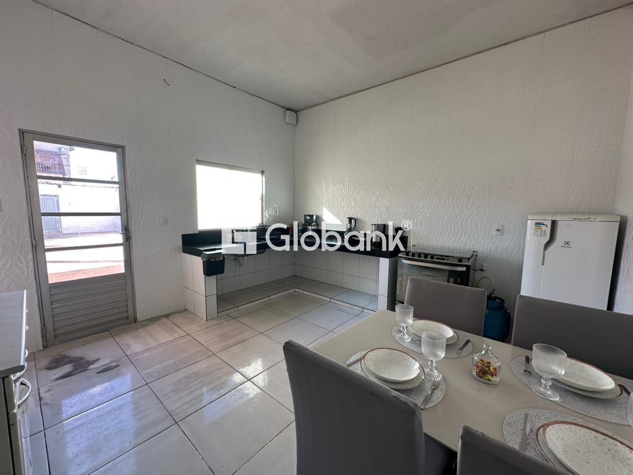 Casa 3 quartos para aluguel Alto São João 110m² Montes Claros MG: Cozinha