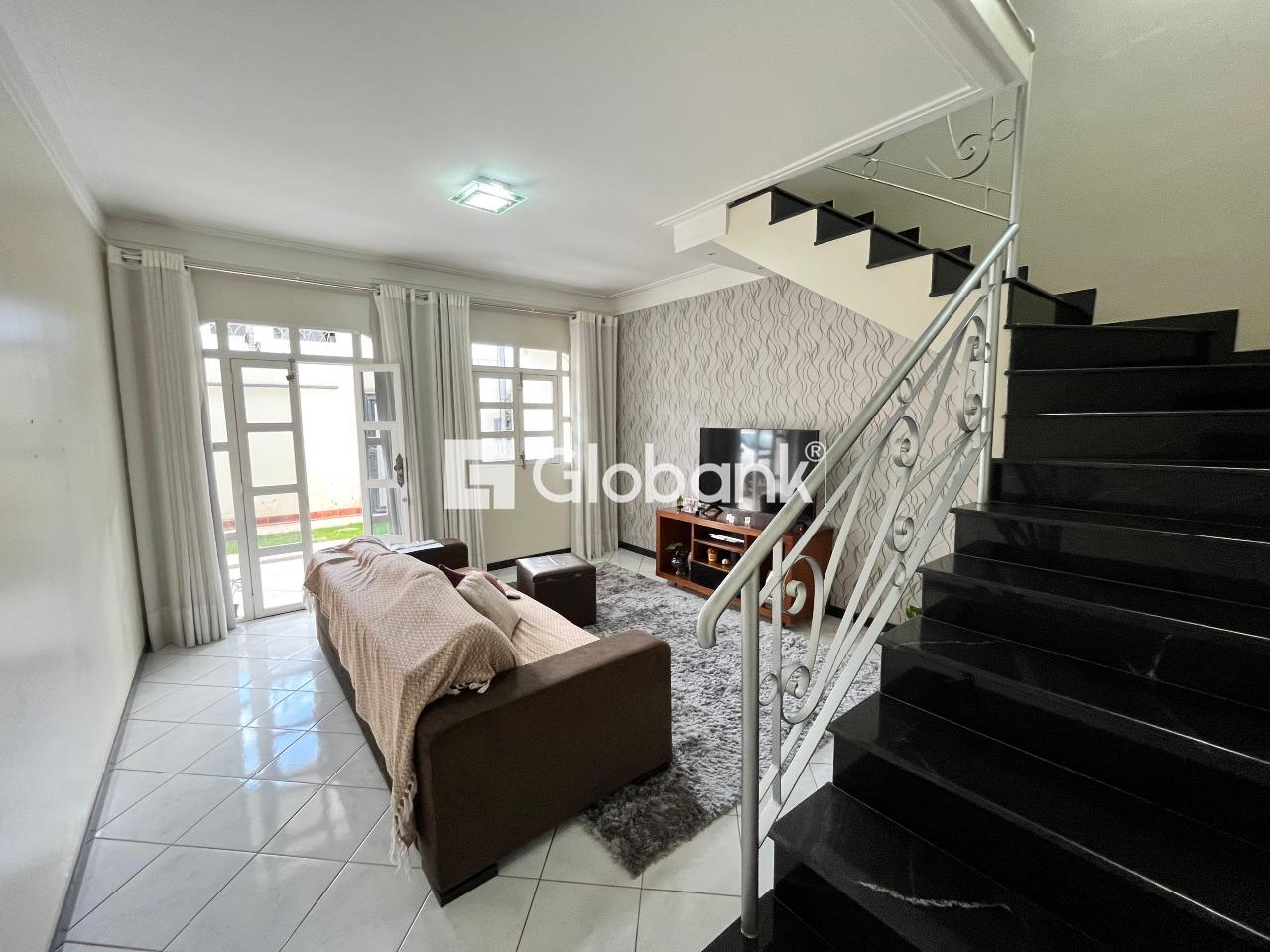 Casa 3 quartos para aluguel Planalto 150m² Montes Claros MG: 