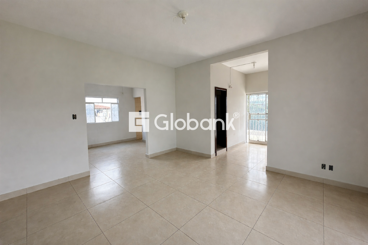 Casa 3 quartos para aluguel Dona Gregória 90m² Montes Claros MG: Sala