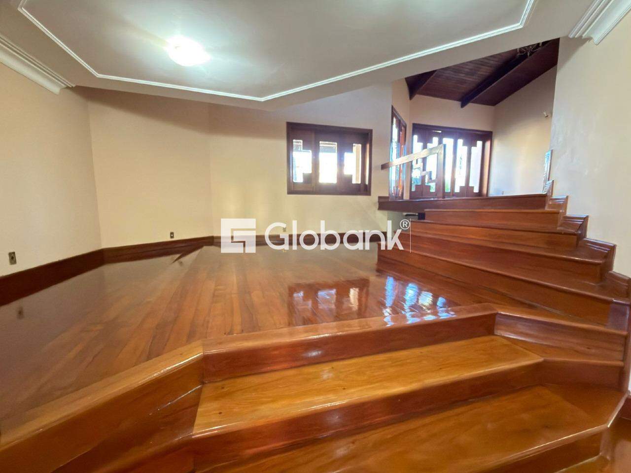 Casa 3 quartos à venda Jardim São Luiz 800m² Montes Claros MG: 