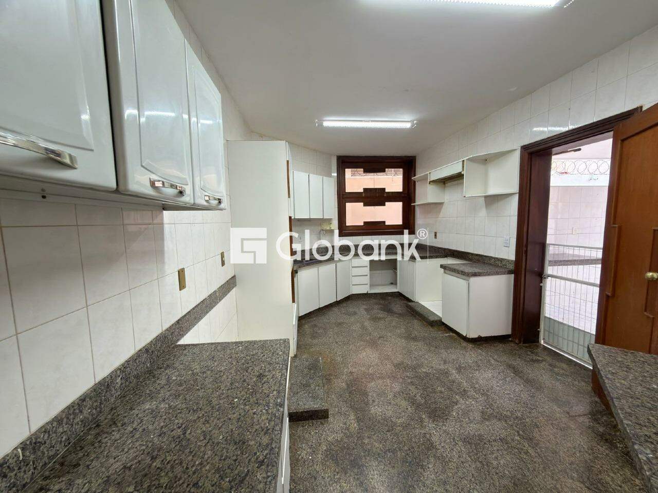 Casa 3 quartos à venda Jardim São Luiz 800m² Montes Claros MG: 