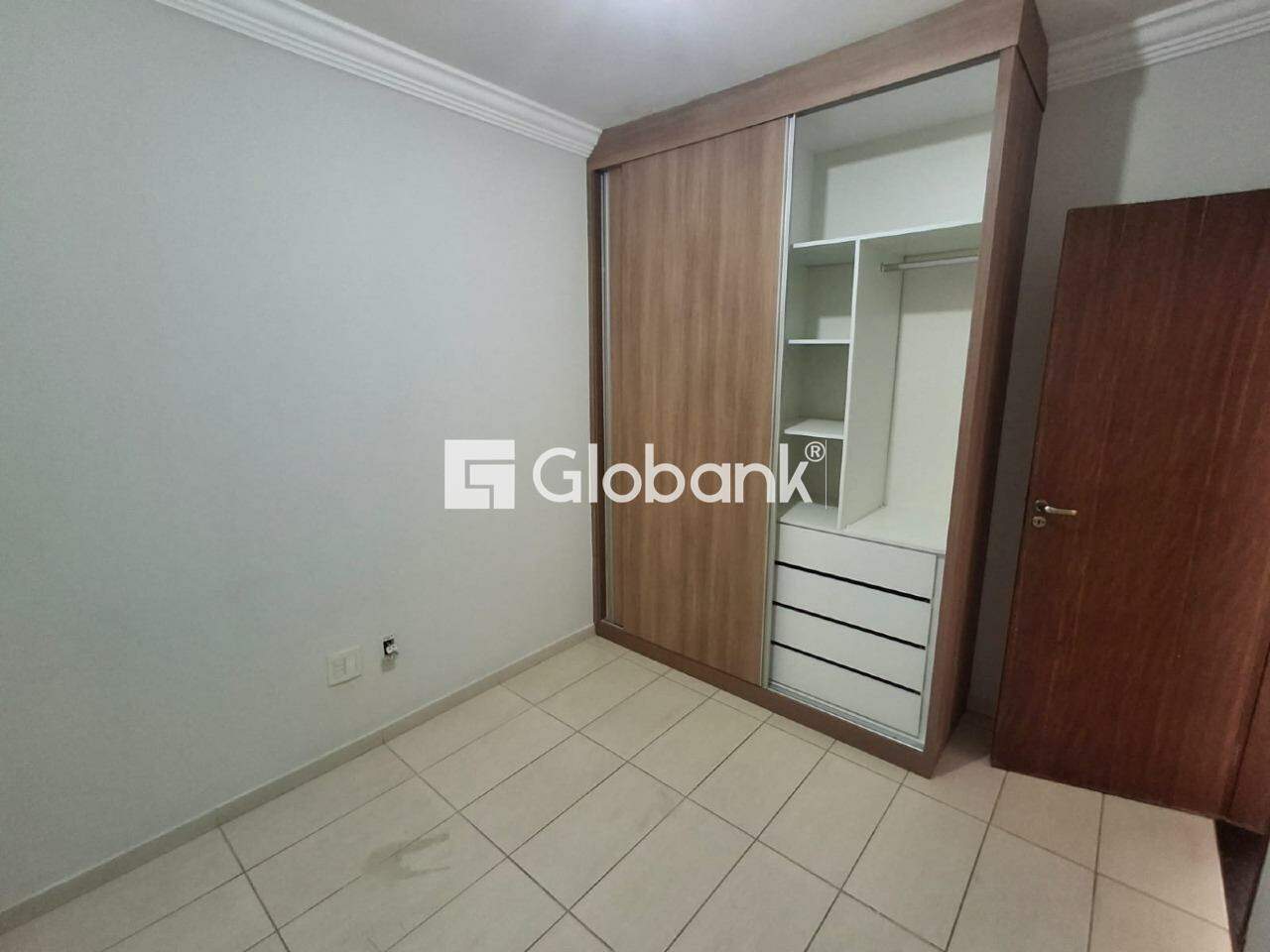 Apartamento 4 quartos para aluguel São José 240m² Montes Claros MG: