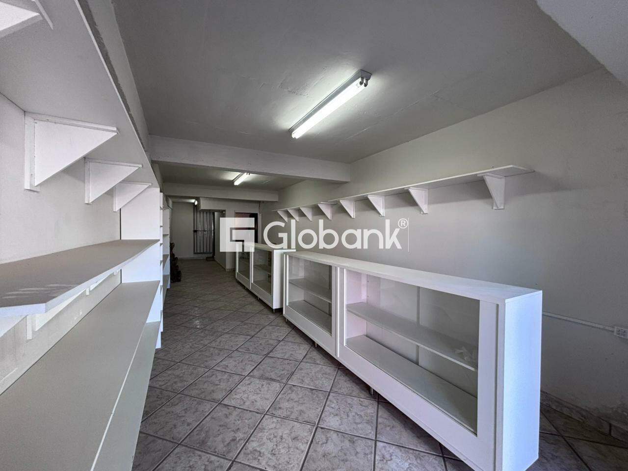Ponto comercial para aluguel Major Prates 115m² Montes Claros MG: Interior
