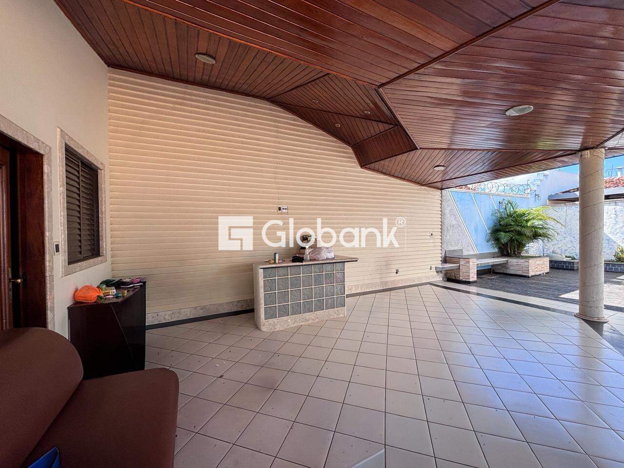 Casa 5 quartos para aluguel Jardim São Luiz 260m² Montes Claros MG: Área externa