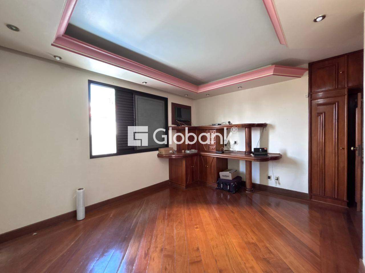 Casa 5 quartos para aluguel Jardim São Luiz 260m² Montes Claros MG: Suite