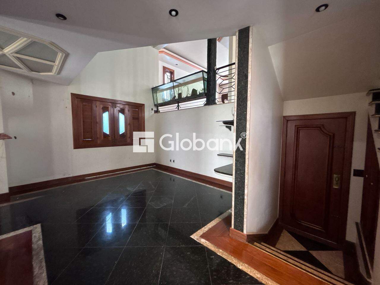 Casa 5 quartos para aluguel Jardim São Luiz 260m² Montes Claros MG: Sala térrea