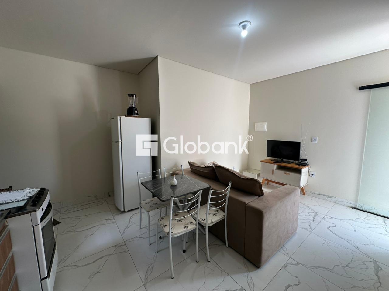 Casa 2 quartos para aluguel Ibituruna 60m² Montes Claros MG: Sala